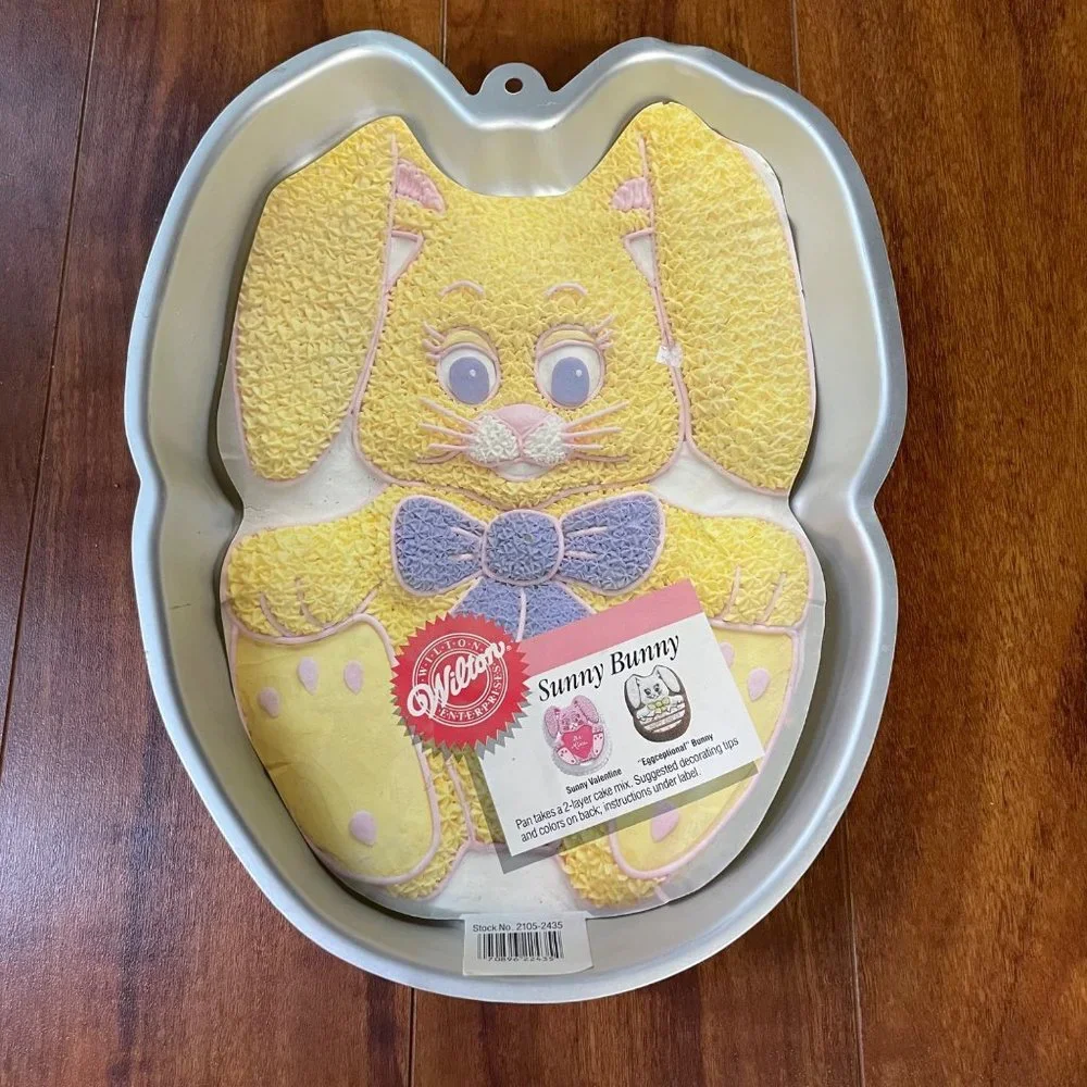New Vintage 1987 Wilton Sunny Bunny Easter Cake Pan Mold